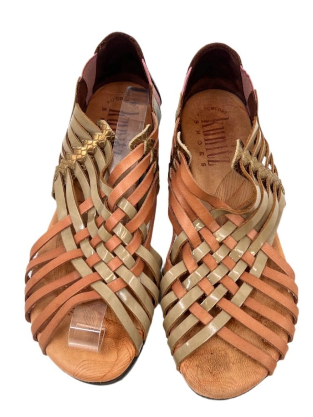 Kunitz Criss Cross Leaher Sandals